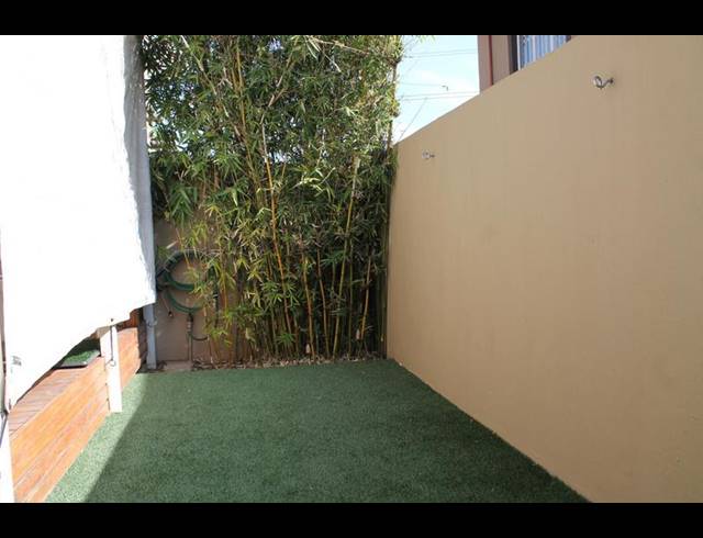 2 BEDROOM TOWNHOUSE FOR SALE IN EDEN GLEN